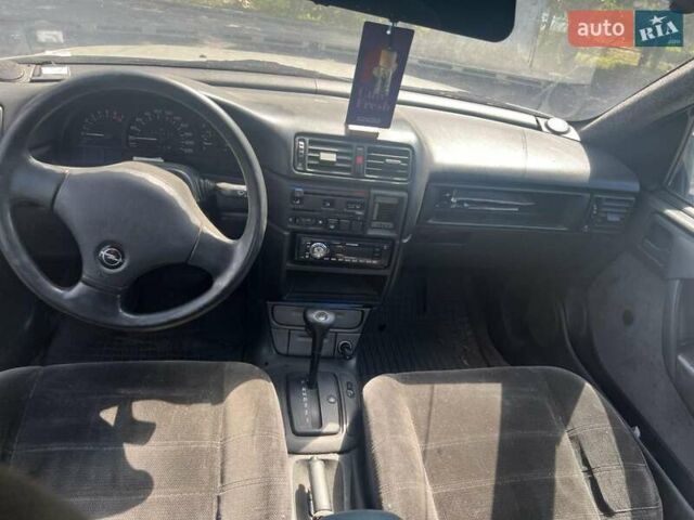 Сірий Опель Вектра, об'ємом двигуна 2 л та пробігом 100 тис. км за 1200 $, фото 3 на Automoto.ua