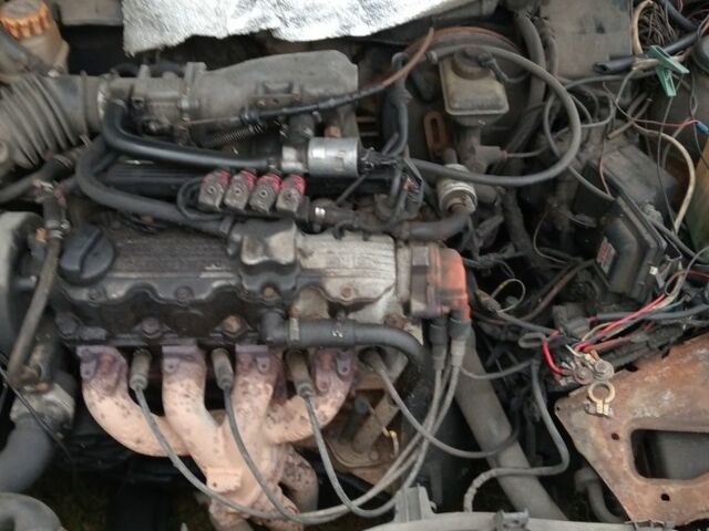 Серый Опель Вектра, объемом двигателя 2 л и пробегом 500 тыс. км за 641 $, фото 3 на Automoto.ua