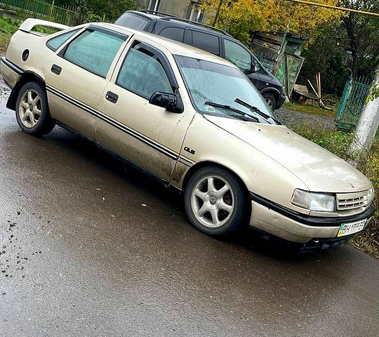 Сірий Опель Вектра, об'ємом двигуна 1.6 л та пробігом 123 тис. км за 950 $, фото 1 на Automoto.ua