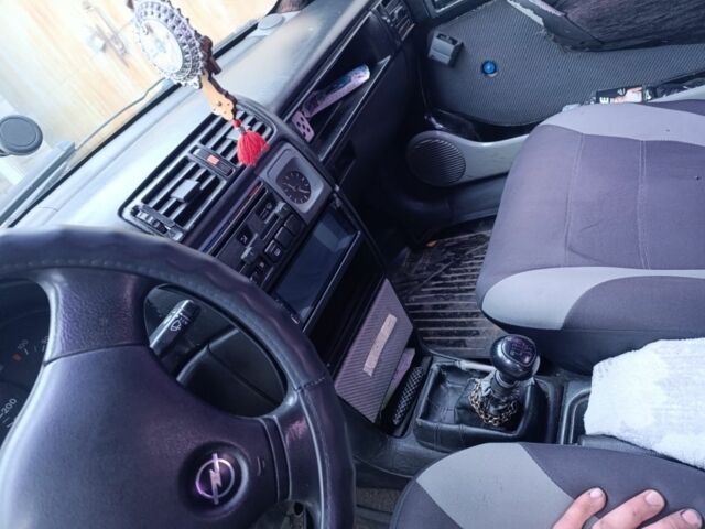 Серый Опель Вектра, объемом двигателя 1.8 л и пробегом 380 тыс. км за 1800 $, фото 16 на Automoto.ua