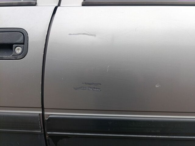 Серый Опель Вектра, объемом двигателя 1.8 л и пробегом 380 тыс. км за 1800 $, фото 10 на Automoto.ua