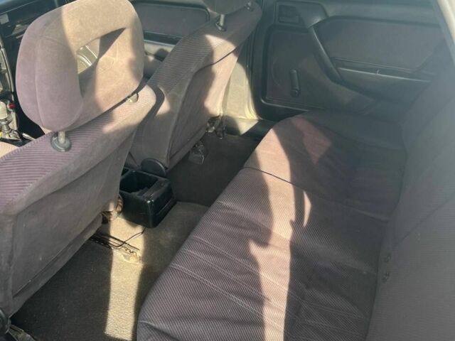 Сірий Опель Вектра, об'ємом двигуна 1.8 л та пробігом 311 тис. км за 1800 $, фото 7 на Automoto.ua