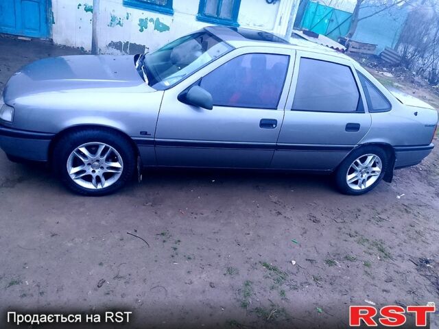 Сірий Опель Вектра, об'ємом двигуна 1.8 л та пробігом 300 тис. км за 1850 $, фото 4 на Automoto.ua