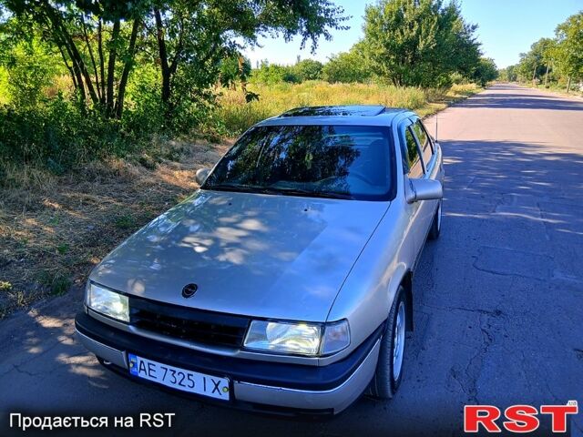 Серый Опель Вектра, объемом двигателя 1.8 л и пробегом 0 тыс. км за 1250 $, фото 8 на Automoto.ua