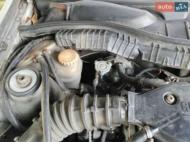 Сірий Опель Вектра, об'ємом двигуна 2 л та пробігом 400 тис. км за 675 $, фото 10 на Automoto.ua