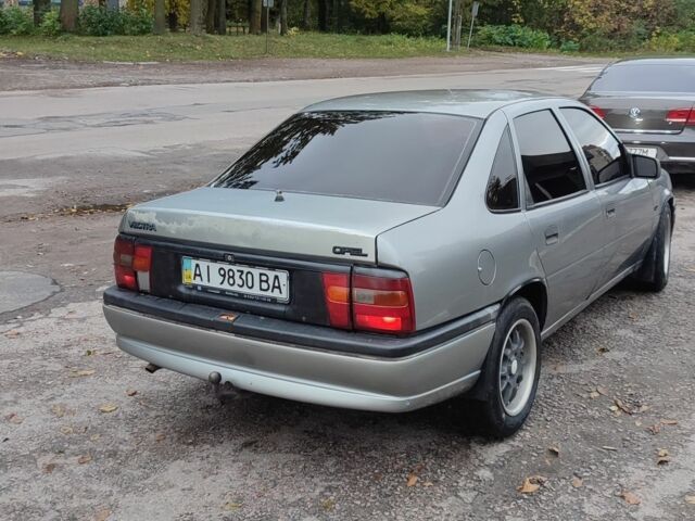 Опель Вектра 1993 в Погребище на Automoto.ua Серый Опель Вектра, объемом двигателя 1 л и пробегом 250 тыс. км за 1200 $, фото 3 на Automoto.ua