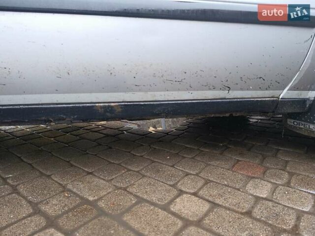 Серый Опель Вектра, объемом двигателя 2 л и пробегом 300 тыс. км за 800 $, фото 3 на Automoto.ua