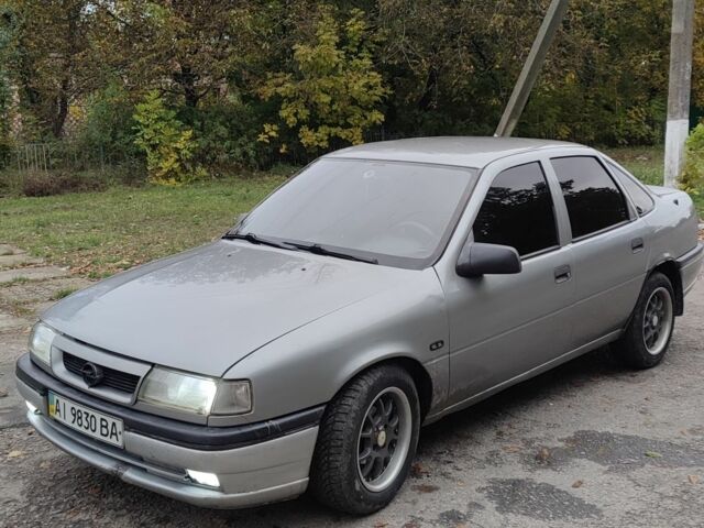 Опель Вектра 1993 в Погребище на Automoto.ua Серый Опель Вектра, объемом двигателя 1 л и пробегом 250 тыс. км за 1200 $, фото 1 на Automoto.ua