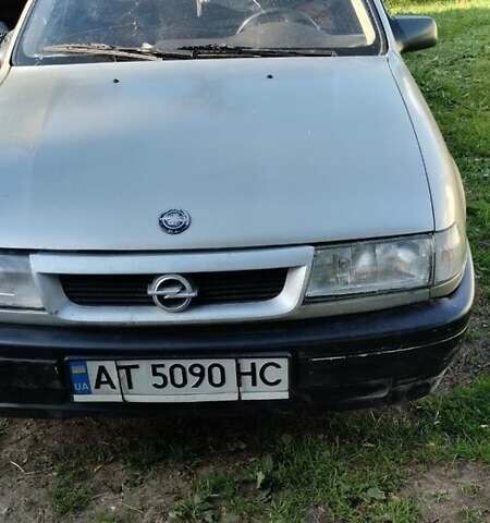 Сірий Опель Вектра, об'ємом двигуна 1.8 л та пробігом 270 тис. км за 1200 $, фото 5 на Automoto.ua