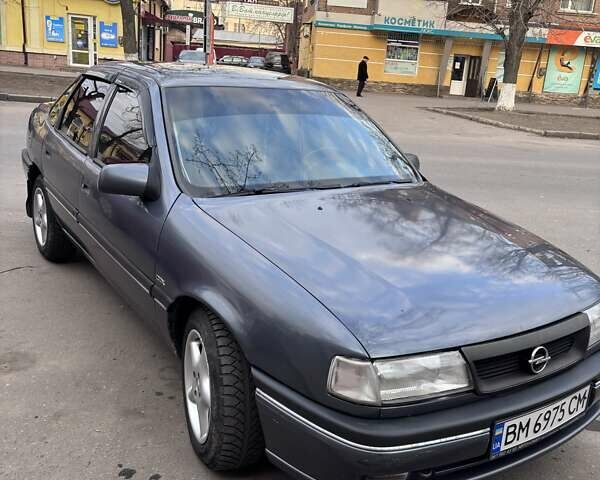 Серый Опель Вектра, объемом двигателя 2 л и пробегом 359 тыс. км за 1800 $, фото 4 на Automoto.ua
