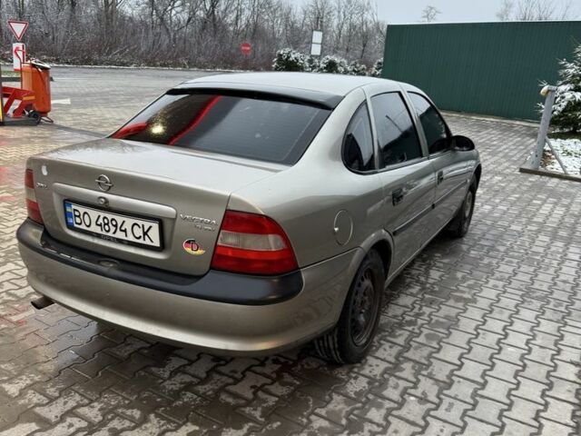 Сірий Опель Вектра, об'ємом двигуна 1.6 л та пробігом 280 тис. км за 1800 $, фото 6 на Automoto.ua