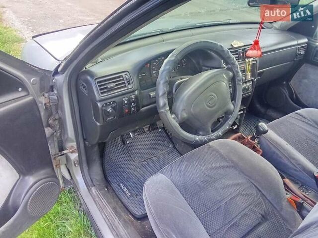Сірий Опель Вектра, об'ємом двигуна 1.7 л та пробігом 290 тис. км за 1650 $, фото 4 на Automoto.ua