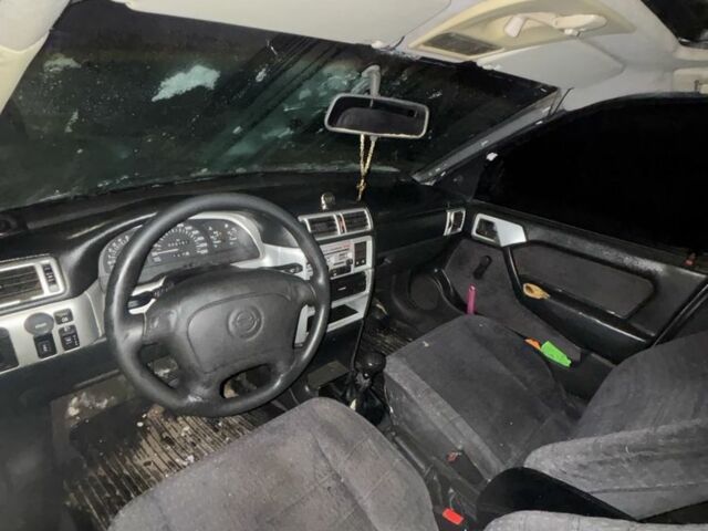 Серый Опель Вектра, объемом двигателя 1.8 л и пробегом 200 тыс. км за 550 $, фото 4 на Automoto.ua