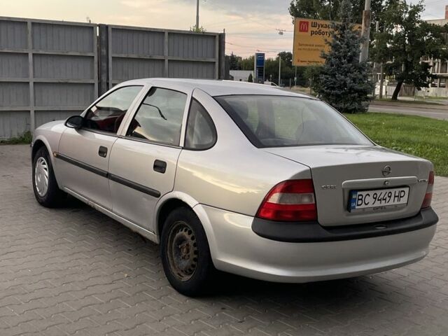 Сірий Опель Вектра, об'ємом двигуна 1.6 л та пробігом 395 тис. км за 1500 $, фото 4 на Automoto.ua