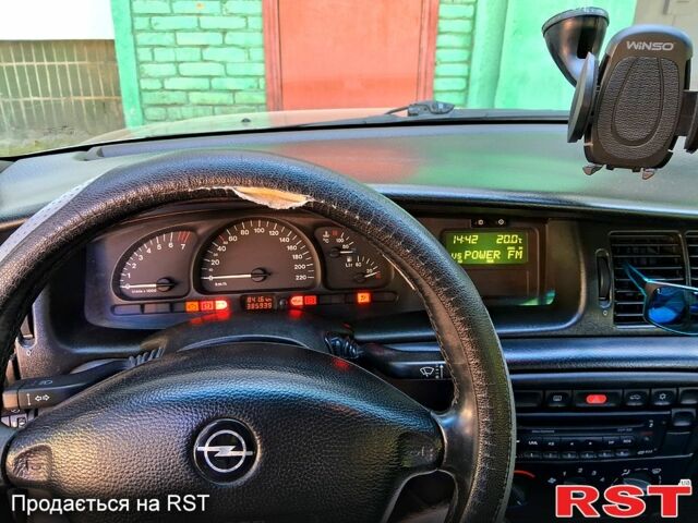 Сірий Опель Вектра, об'ємом двигуна 1.6 л та пробігом 385 тис. км за 2500 $, фото 8 на Automoto.ua