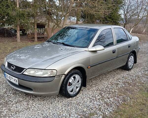 Сірий Опель Вектра, об'ємом двигуна 1.6 л та пробігом 300 тис. км за 900 $, фото 1 на Automoto.ua
