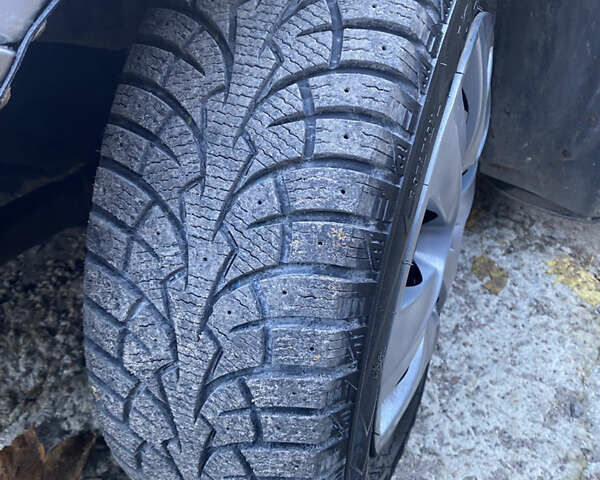 Серый Опель Вектра, объемом двигателя 1.6 л и пробегом 400 тыс. км за 1650 $, фото 10 на Automoto.ua