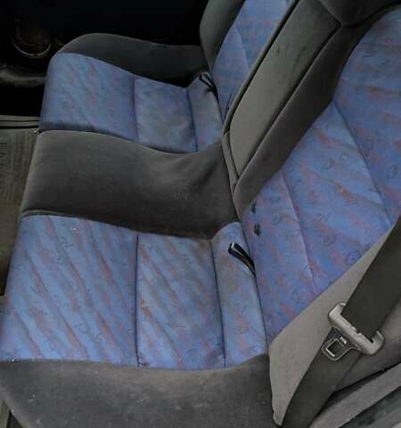 Серый Опель Вектра, объемом двигателя 1.8 л и пробегом 234 тыс. км за 1999 $, фото 10 на Automoto.ua