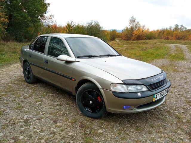 Опель Вектра 1996 в Надворной на Automoto.ua Серый Опель Вектра, объемом двигателя 1.6 л и пробегом 392 тыс. км за 1730 $, фото 1 на Automoto.ua