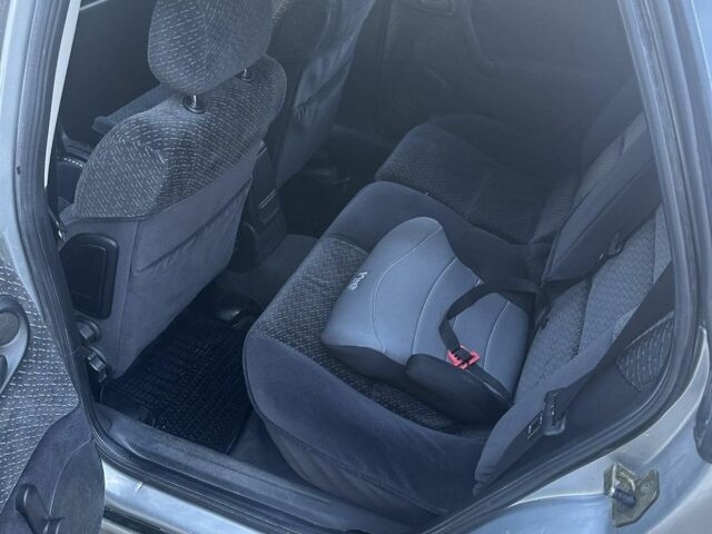 Серый Опель Вектра, объемом двигателя 1.8 л и пробегом 256 тыс. км за 2700 $, фото 5 на Automoto.ua