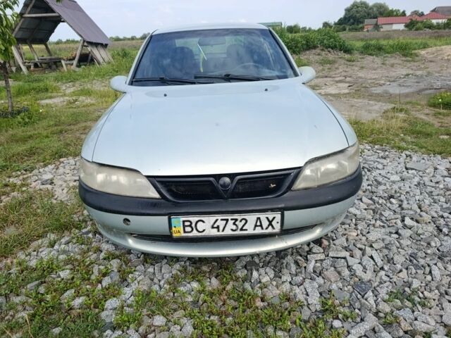 Сірий Опель Вектра, об'ємом двигуна 1.8 л та пробігом 326 тис. км за 1450 $, фото 7 на Automoto.ua