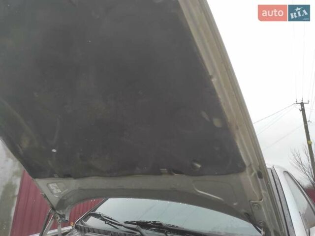 Серый Опель Вектра, объемом двигателя 2 л и пробегом 292 тыс. км за 1900 $, фото 10 на Automoto.ua