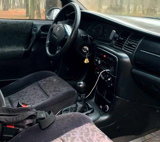 Серый Опель Вектра, объемом двигателя 16 л и пробегом 0 тыс. км за 1500 $, фото 5 на Automoto.ua