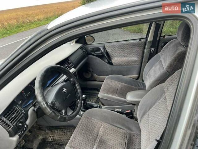 Серый Опель Вектра, объемом двигателя 0 л и пробегом 222 тыс. км за 1300 $, фото 5 на Automoto.ua