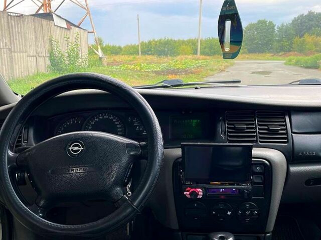 Серый Опель Вектра, объемом двигателя 1.8 л и пробегом 147 тыс. км за 1500 $, фото 1 на Automoto.ua