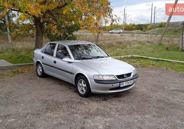Опель Вектра 1997 в Вознесенске на Automoto.ua Серый Опель Вектра, объемом двигателя 1.6 л и пробегом 30 тыс. км за 2500 $, фото 1 на Automoto.ua