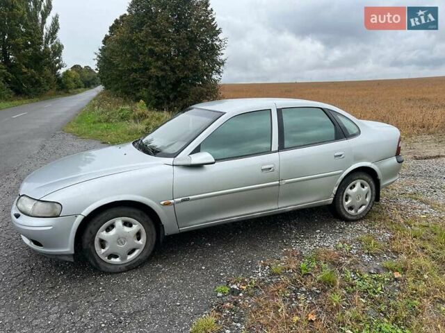 Сірий Опель Вектра, об'ємом двигуна 0 л та пробігом 222 тис. км за 1300 $, фото 5 на Automoto.ua