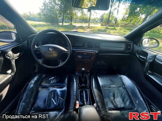 Опель Вектра 1997 в Первомайском на Automoto.ua Серый Опель Вектра, объемом двигателя 2 л и пробегом 200 тыс. км за 2299 $, фото 5 на Automoto.ua