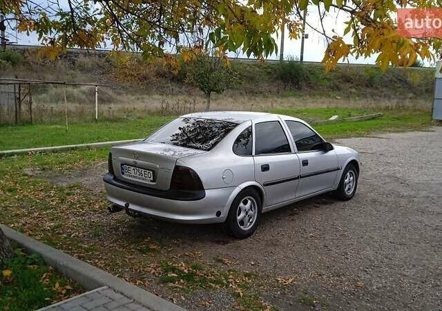 Опель Вектра 1997 в Вознесенске на Automoto.ua Серый Опель Вектра, объемом двигателя 1.6 л и пробегом 30 тыс. км за 2500 $, фото 2 на Automoto.ua
