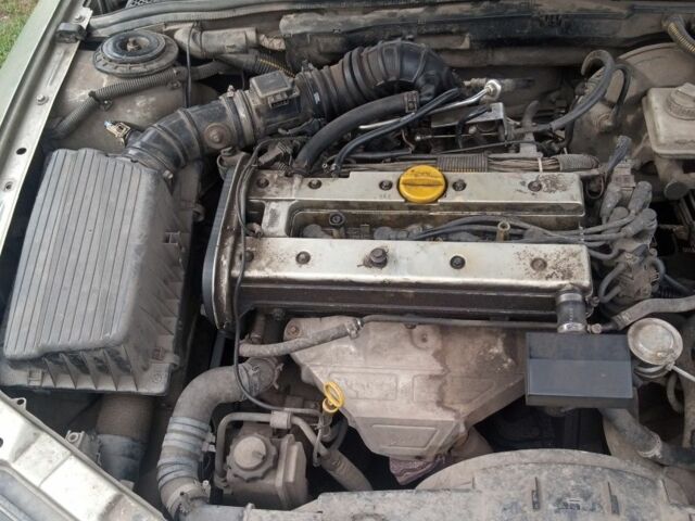 Сірий Опель Вектра, об'ємом двигуна 0 л та пробігом 2 тис. км за 800 $, фото 4 на Automoto.ua