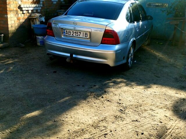 Серый Опель Вектра, объемом двигателя 1.6 л и пробегом 268 тыс. км за 2300 $, фото 3 на Automoto.ua