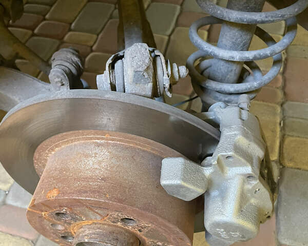 Серый Опель Вектра, объемом двигателя 2 л и пробегом 333 тыс. км за 2400 $, фото 15 на Automoto.ua