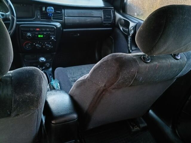 Серый Опель Вектра, объемом двигателя 2 л и пробегом 350 тыс. км за 1800 $, фото 19 на Automoto.ua