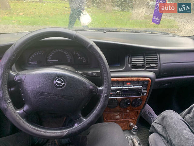 Сірий Опель Вектра, об'ємом двигуна 2.5 л та пробігом 338 тис. км за 2600 $, фото 10 на Automoto.ua
