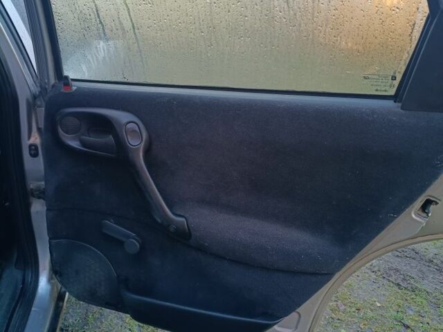 Серый Опель Вектра, объемом двигателя 0 л и пробегом 350 тыс. км за 1800 $, фото 18 на Automoto.ua