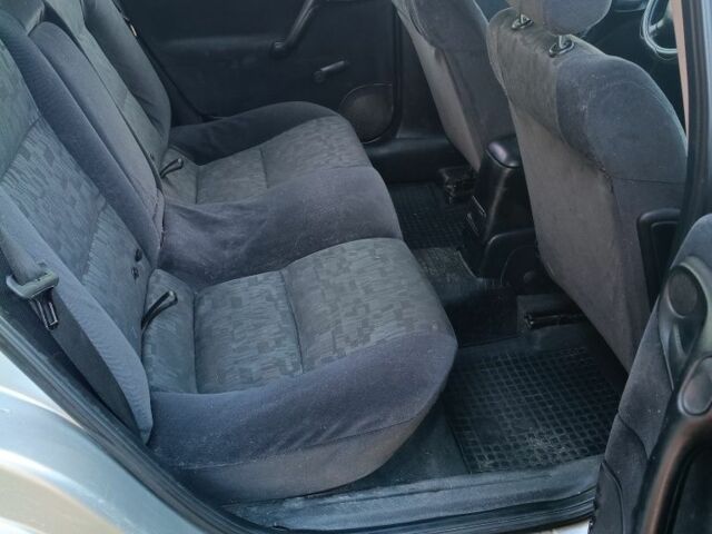 Серый Опель Вектра, объемом двигателя 2 л и пробегом 350 тыс. км за 1800 $, фото 15 на Automoto.ua