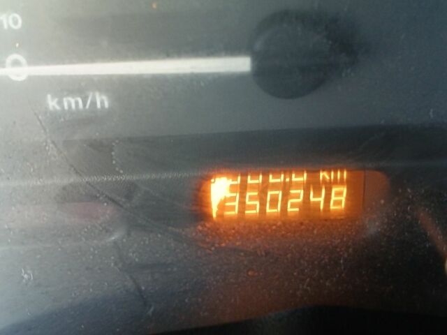 Серый Опель Вектра, объемом двигателя 0 л и пробегом 350 тыс. км за 1800 $, фото 11 на Automoto.ua