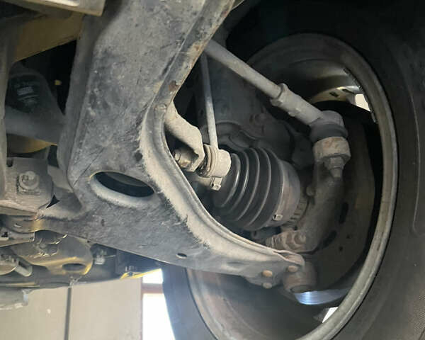 Серый Опель Вектра, объемом двигателя 2 л и пробегом 333 тыс. км за 2400 $, фото 14 на Automoto.ua