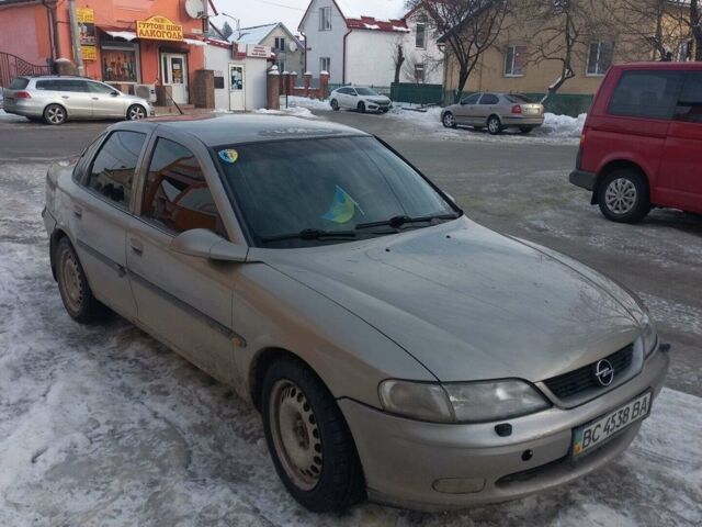 Сірий Опель Вектра, об'ємом двигуна 0 л та пробігом 294 тис. км за 2200 $, фото 7 на Automoto.ua