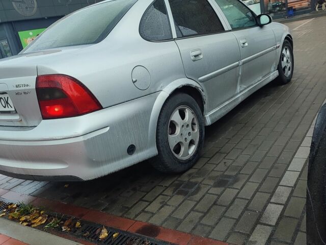 Опель Вектра 1999 в Белой Церкве на Automoto.ua Серый Опель Вектра, объемом двигателя 2 л и пробегом 313 тыс. км за 1650 $, фото 4 на Automoto.ua