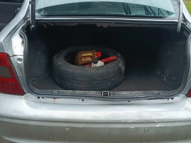 Сірий Опель Вектра, об'ємом двигуна 1.6 л та пробігом 3 тис. км за 2200 $, фото 12 на Automoto.ua