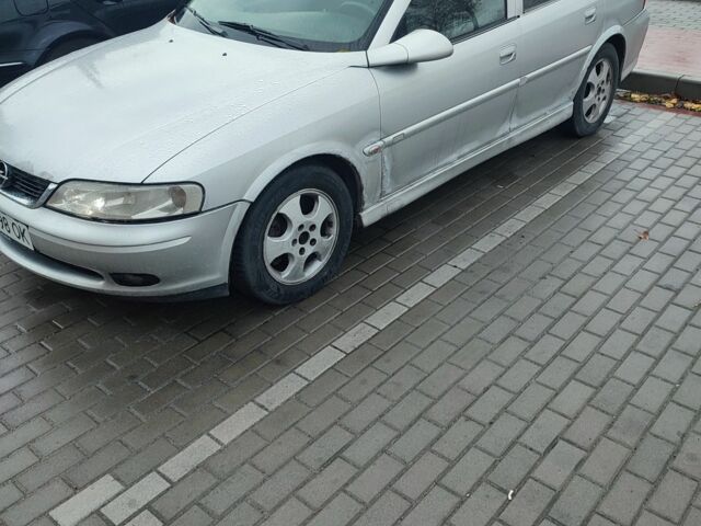 Опель Вектра 1999 в Белой Церкве на Automoto.ua Серый Опель Вектра, объемом двигателя 2 л и пробегом 313 тыс. км за 1650 $, фото 7 на Automoto.ua