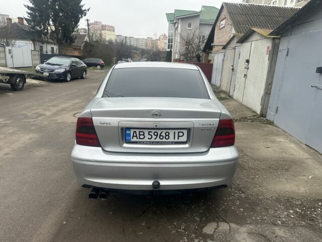 Серый Опель Вектра, объемом двигателя 1.8 л и пробегом 319 тыс. км за 2700 $, фото 2 на Automoto.ua
