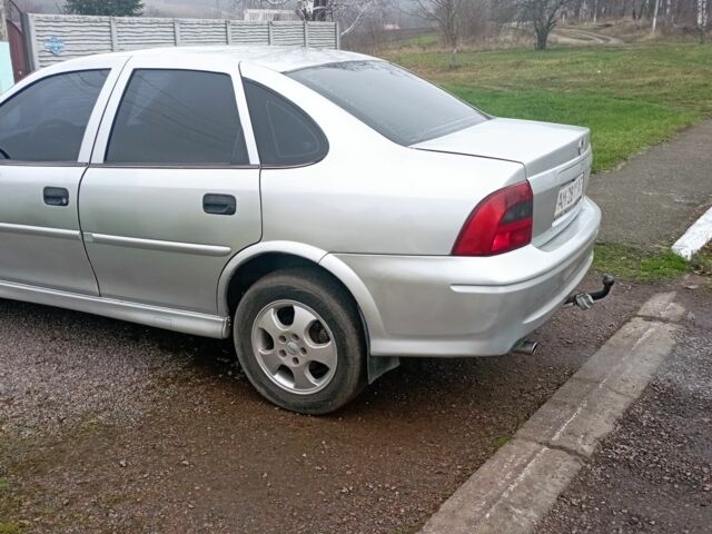 Серый Опель Вектра, объемом двигателя 2 л и пробегом 320 тыс. км за 1950 $, фото 1 на Automoto.ua