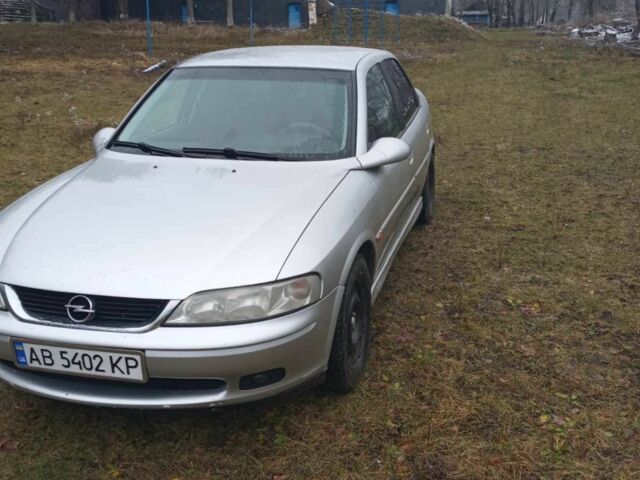 Сірий Опель Вектра, об'ємом двигуна 2 л та пробігом 334 тис. км за 2900 $, фото 2 на Automoto.ua