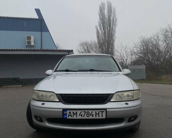 Сірий Опель Вектра, об'ємом двигуна 1.8 л та пробігом 498 тис. км за 2650 $, фото 8 на Automoto.ua